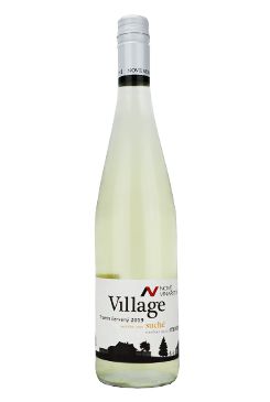 Víno NV VILLAGE Tramín červený suché 2021 0,75l